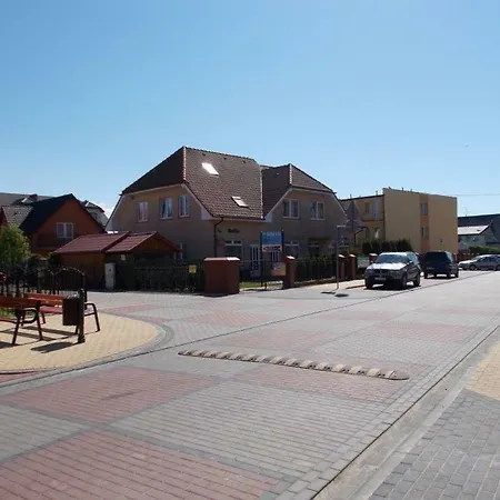 ホームステイ Sofia ジブヌベク